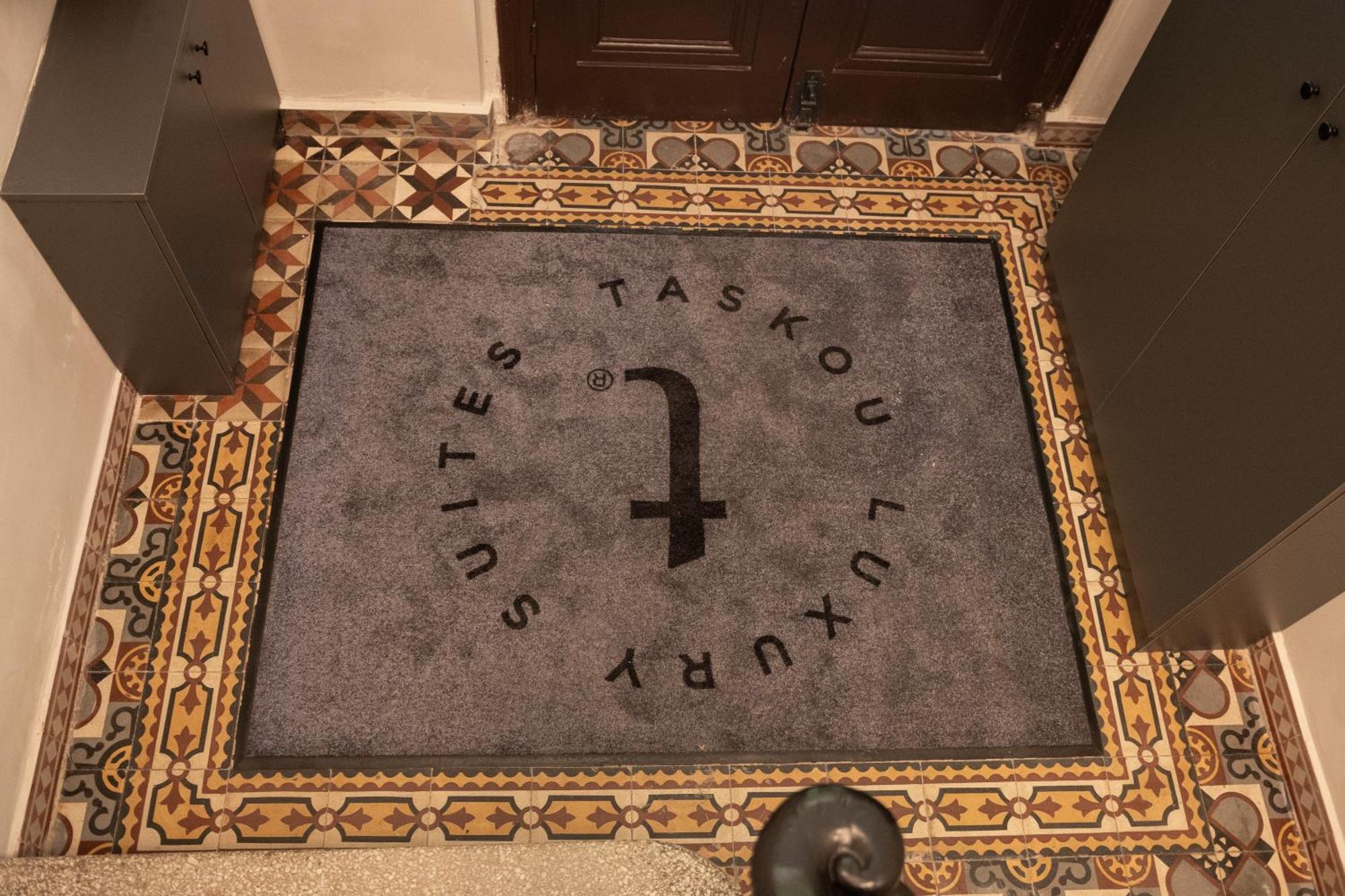 Taskou Luxury Suites Thessaloniki Exterior foto